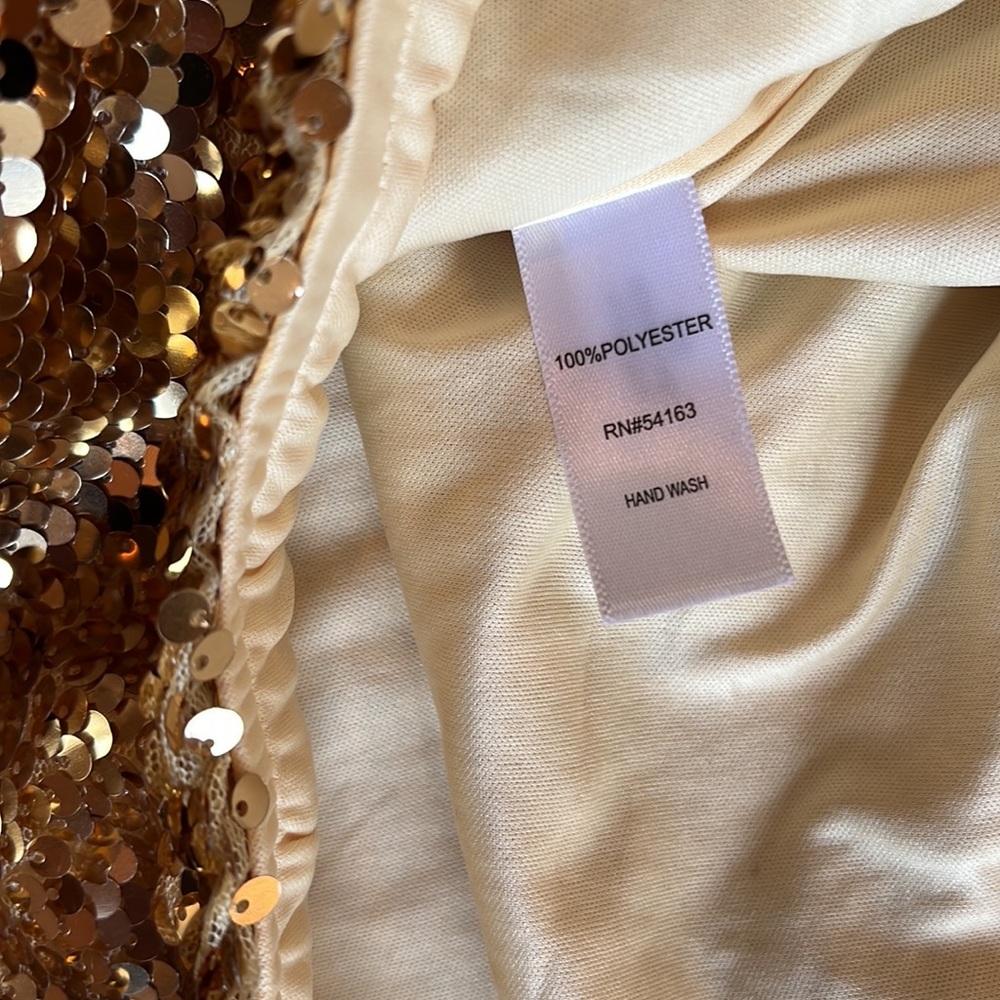 Andrew Marc New York Gold Sequin Sleeveless Blouse Shirt Medium NEW - Picture 6 of 7